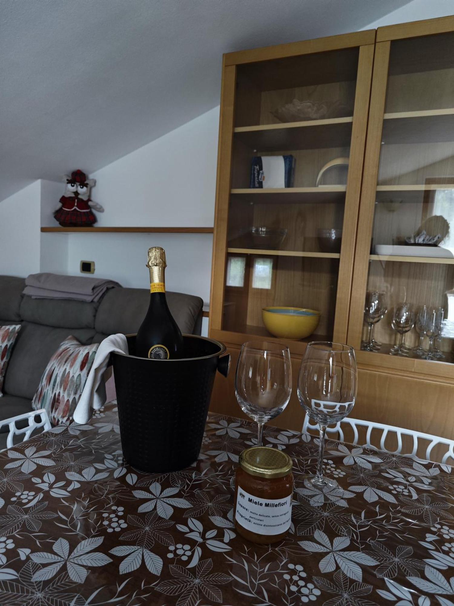 Casa Relax Διαμέρισμα Laveno-Mombello Εξωτερικό φωτογραφία
